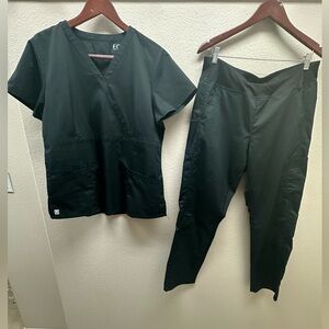 Maevn Eon Scrub Set-L